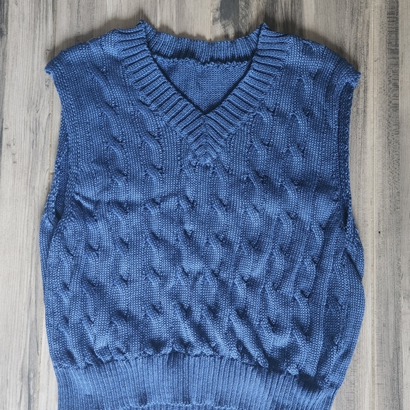 Womens Blue Sweater Vest - Picture 2 of 4